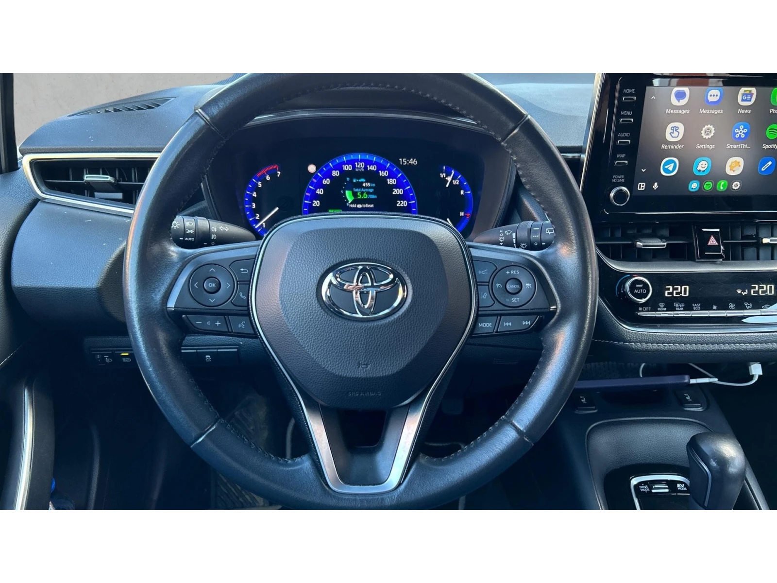 Toyota Corolla 1. 8 HSD Executive, ������� ������ �� 222   | Mobile.bg � ����������� 14