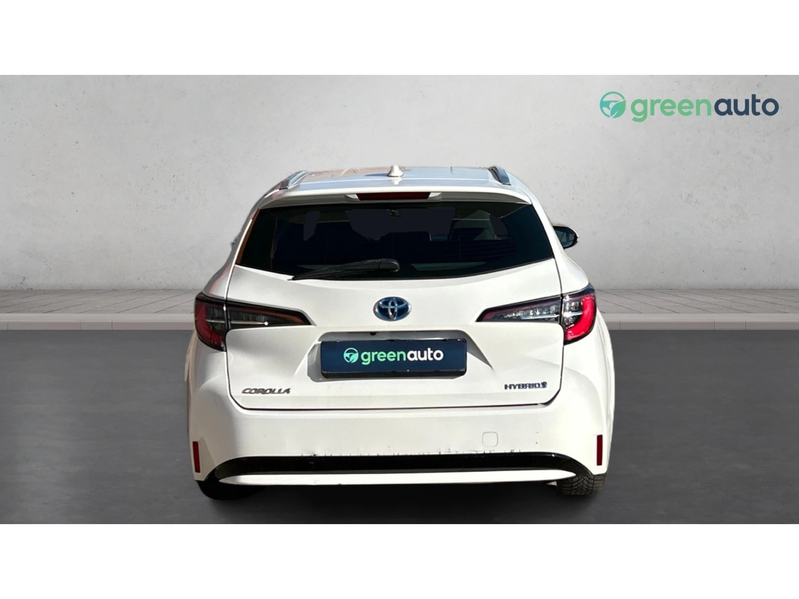 Toyota Corolla 1. 8 HSD Executive, ������� ������ �� 222   | Mobile.bg � ����������� 4