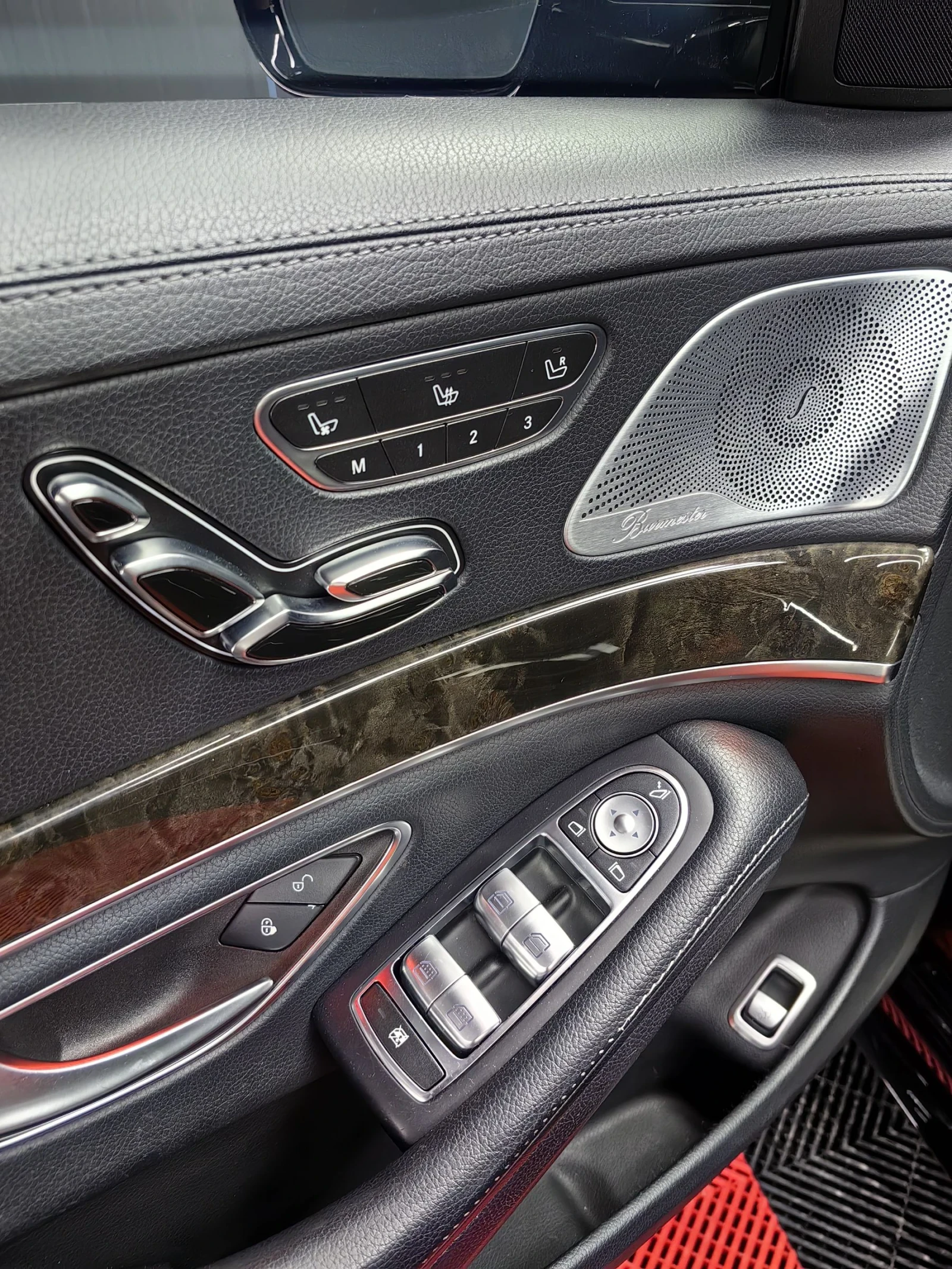 Mercedes-Benz S 500 AMG* TV* 4-MATIC * VACUM* AMBIENT* BUSINESS CLASS*, снимка 8 - Автомобили и джипове - 53828527