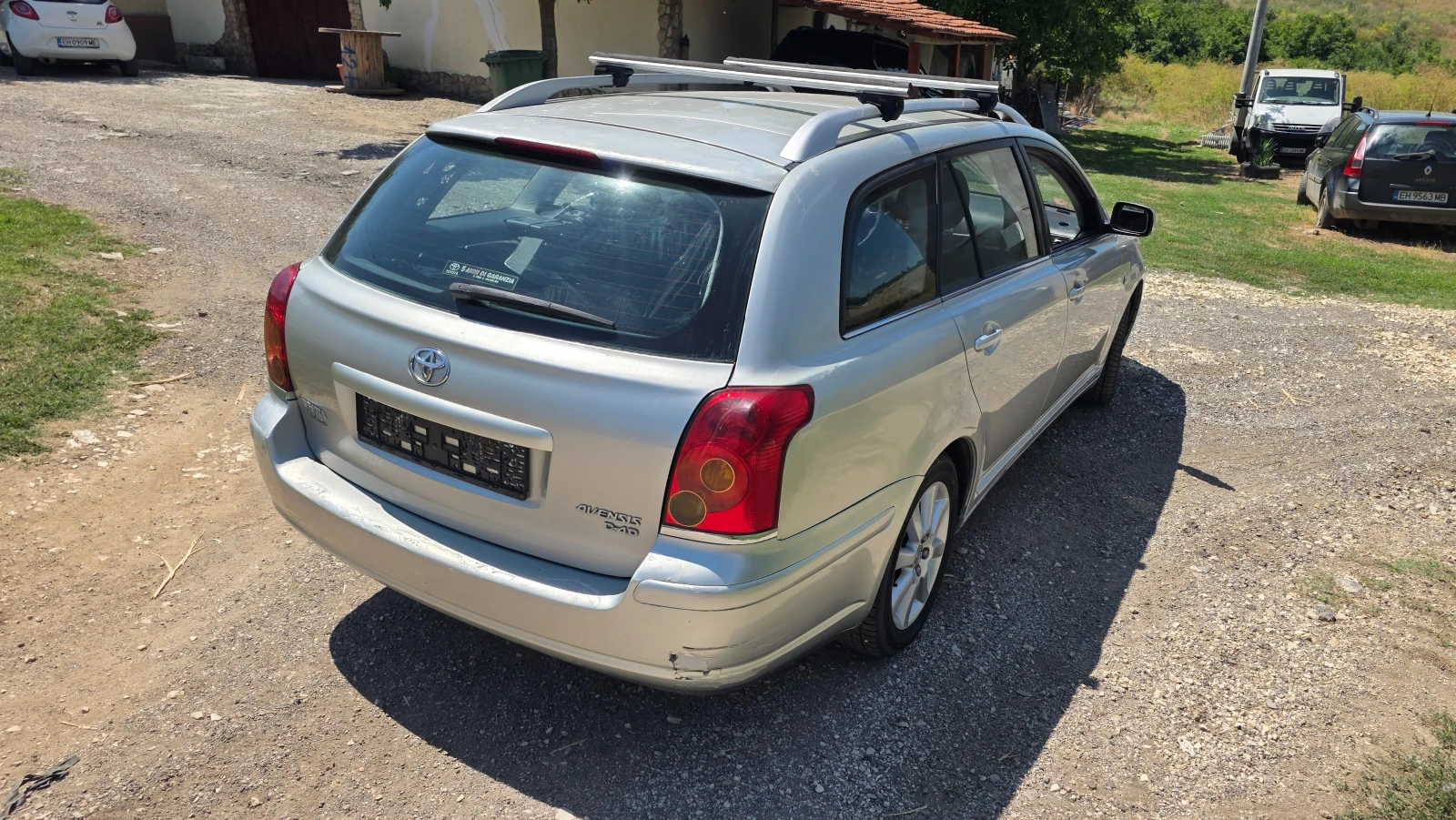 Toyota Avensis 2.0d, снимка 4 - Автомобили и джипове - 53879974