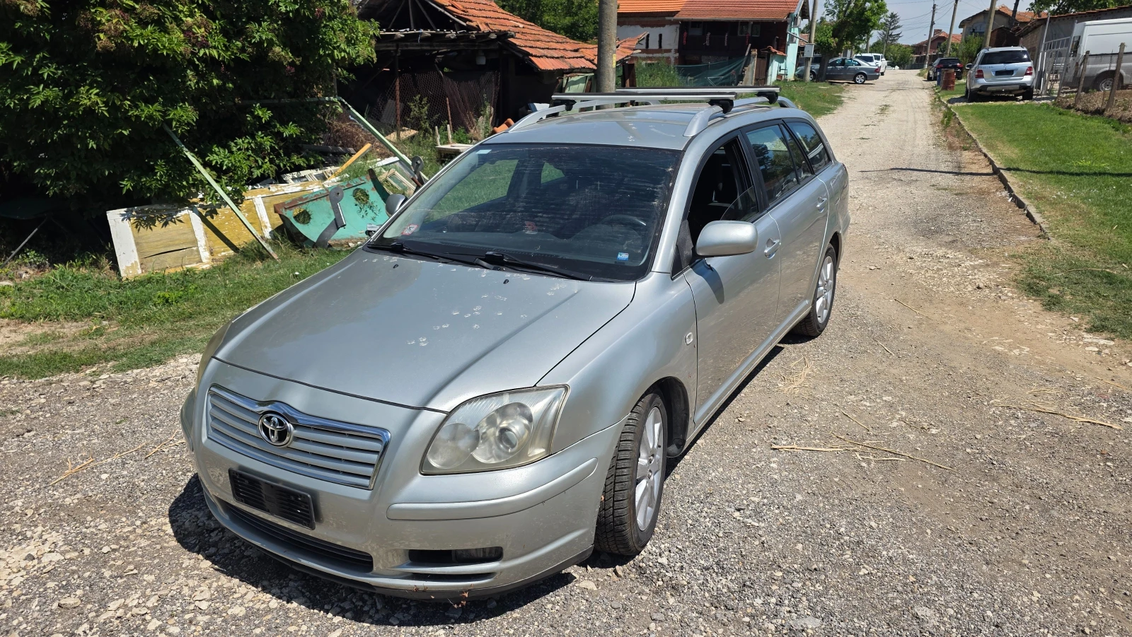 Toyota Avensis 2.0d, снимка 2 - Автомобили и джипове - 53879974