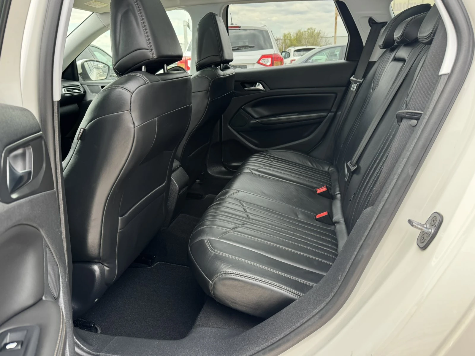 Peugeot 308 2.0BlueHDI | Mobile.bg � ����������� 8