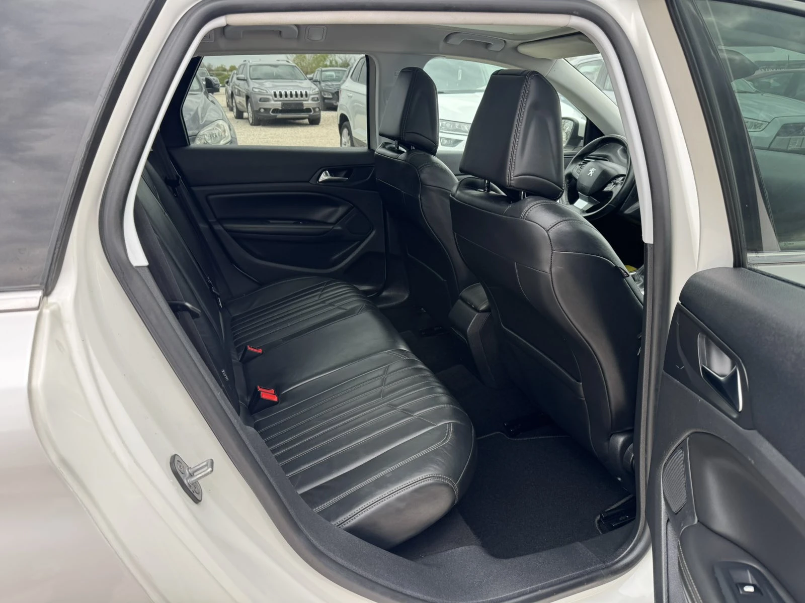 Peugeot 308 2.0BlueHDI | Mobile.bg � ����������� 14