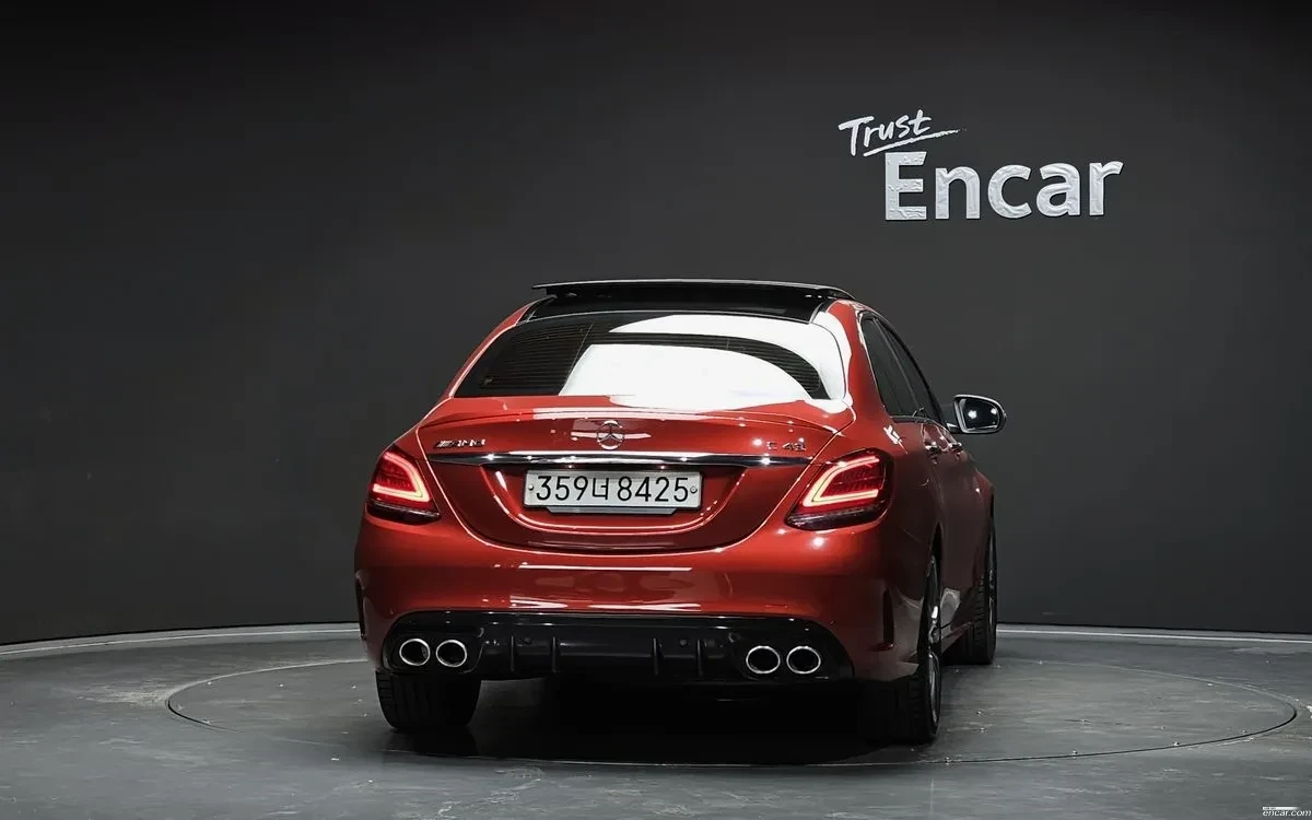 Mercedes-Benz C 43 AMG AMG * Дигитално Табло* Рязан Волан * 360 * HEADS-U, снимка 4 - Автомобили и джипове - 54308540