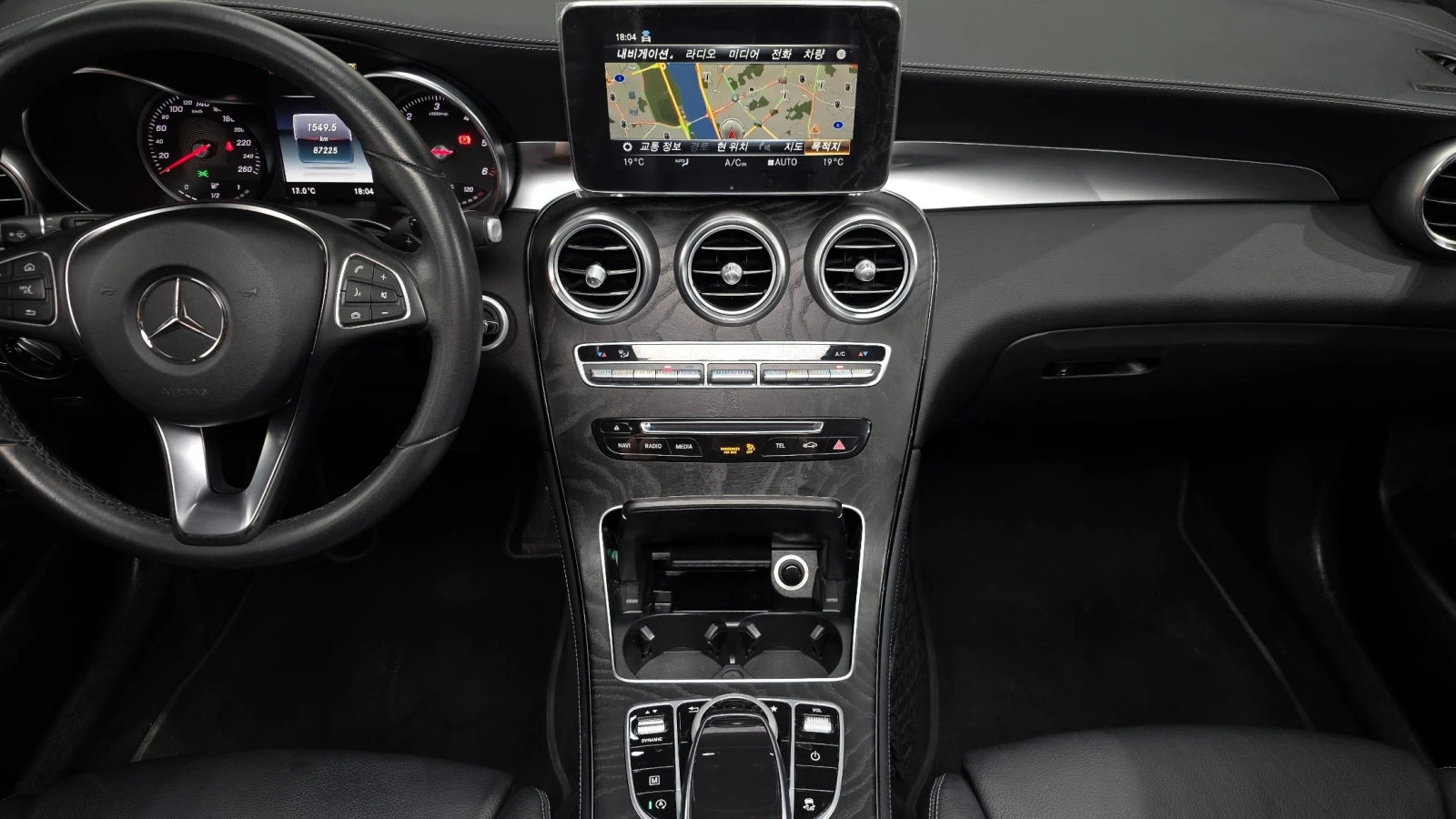 Mercedes-Benz CLC 220 GLC220 d 4MATIC Premium | HUD | MEMORY | PANORAMA, снимка 11 - Автомобили и джипове - 54766607