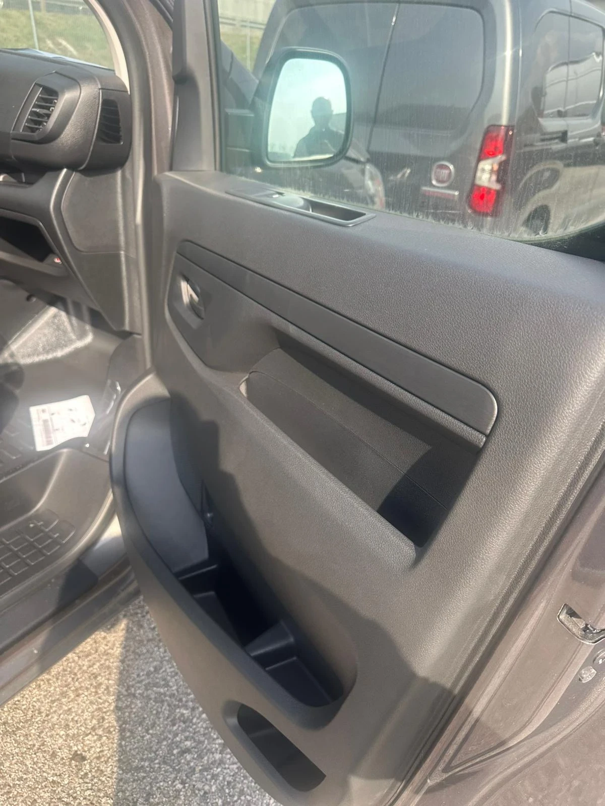 Fiat Scudo 2.0 150кс. Чисто нови, снимка 10 - Автомобили и джипове - 54919133
