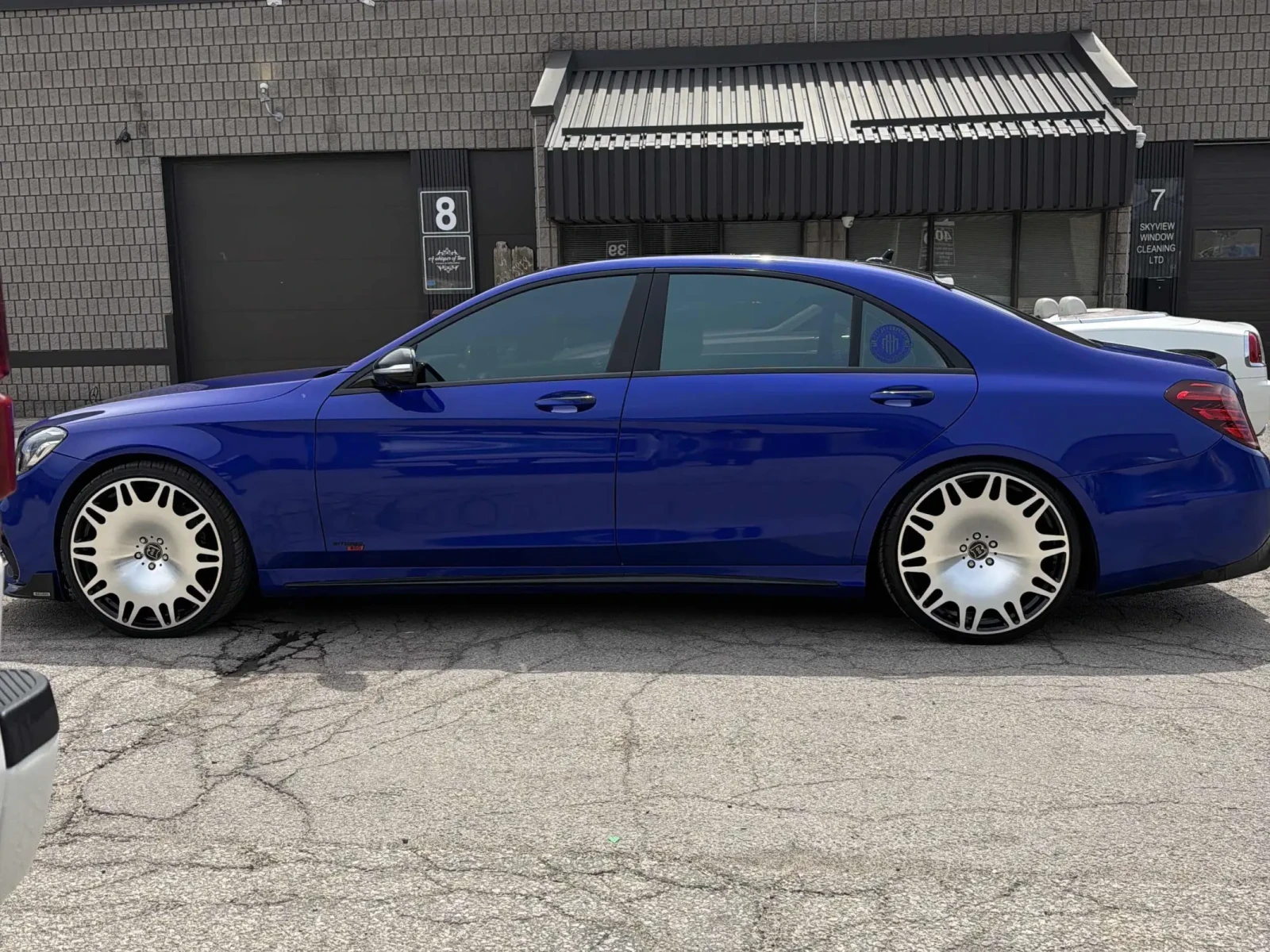 Mercedes-Benz S 550 L 4MATIC / BRABUS 800 PKG / МАСАЖИ / ФОЛИО / FULL, снимка 3 - Автомобили и джипове - 55426810