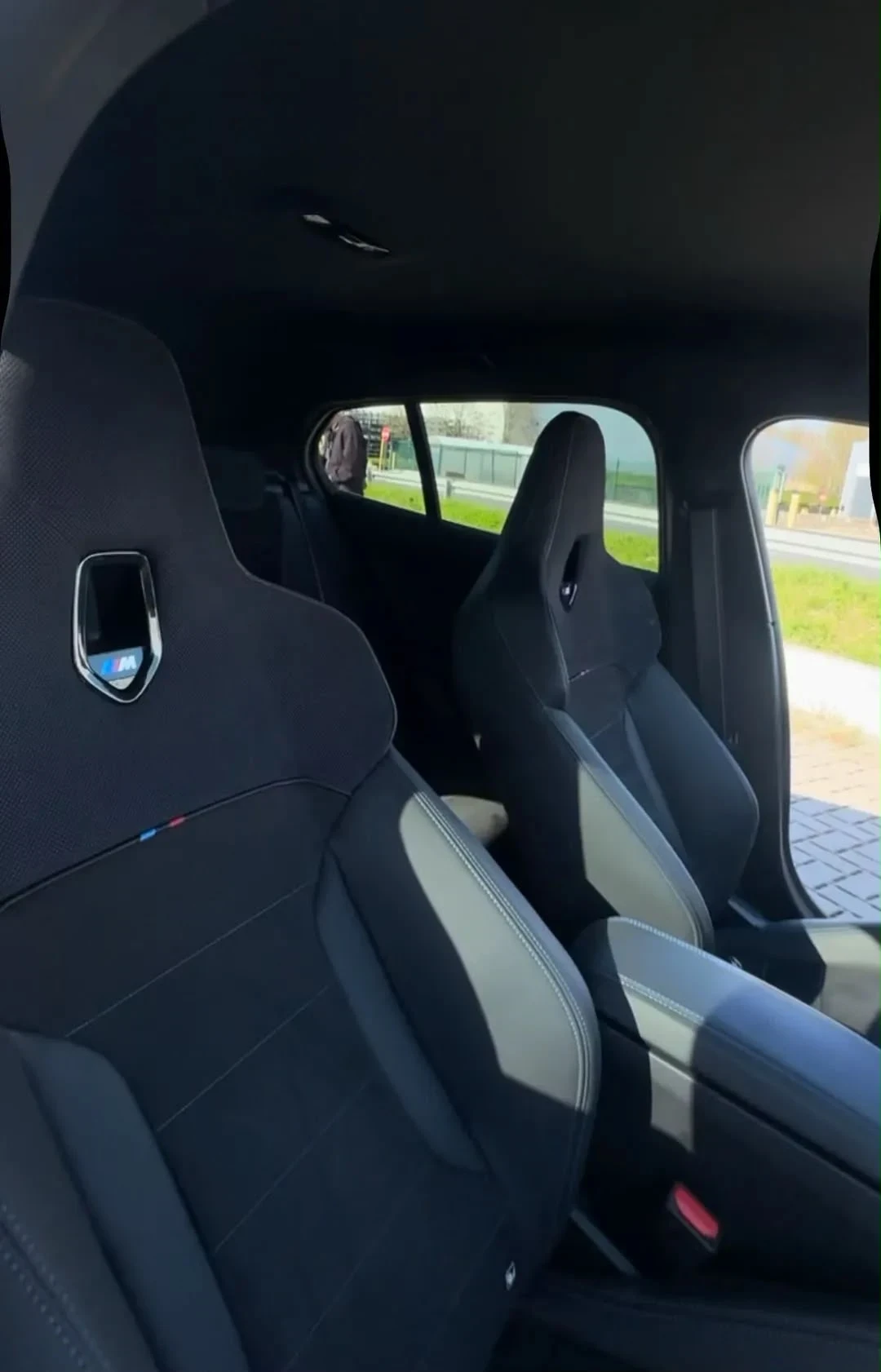 BMW M135 xDrive, снимка 9 - Автомобили и джипове - 55772595