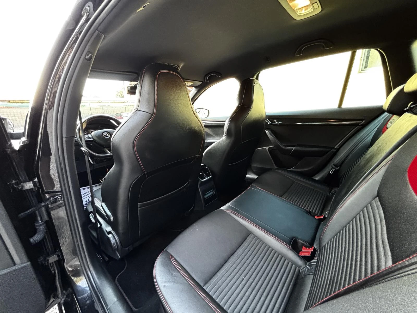Skoda Octavia VRS, снимка 12 - Автомобили и джипове - 55924962