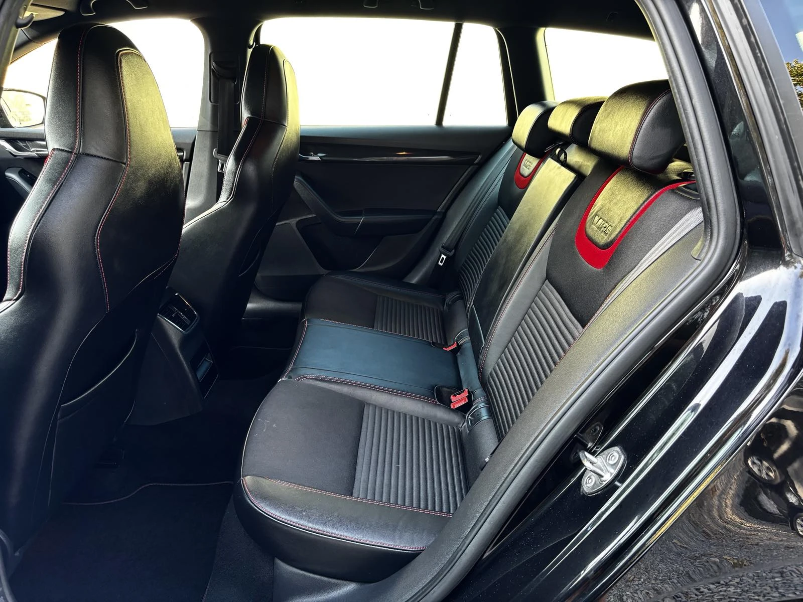 Skoda Octavia VRS, снимка 9 - Автомобили и джипове - 55924962