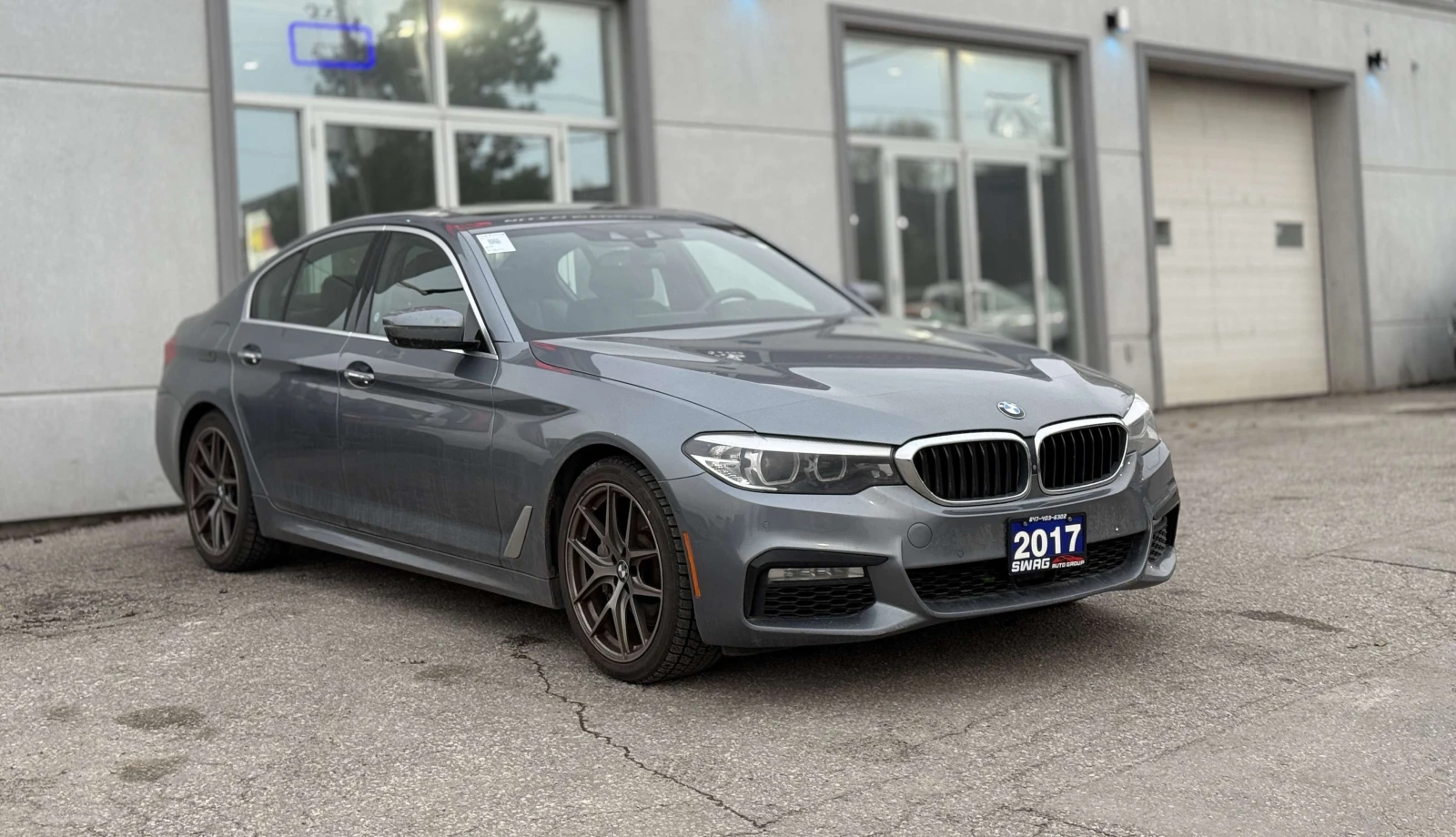 BMW 530 * 530i 530i xDrive * CARFAX * ЦЕНА ДО БГ, снимка 2 - Автомобили и джипове - 55930178
