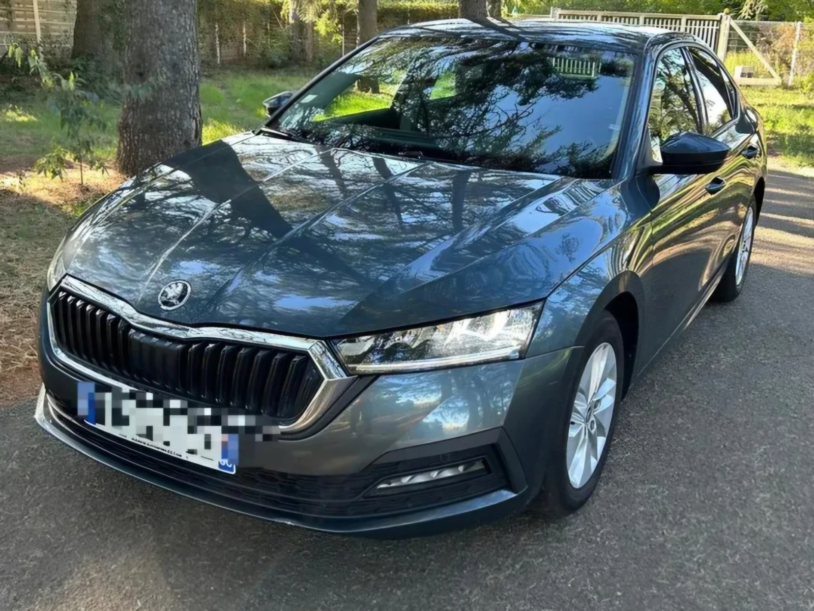 Skoda Octavia 2.0TDI* DSG* DIGITAL , снимка 2 - Автомобили и джипове - 56131850