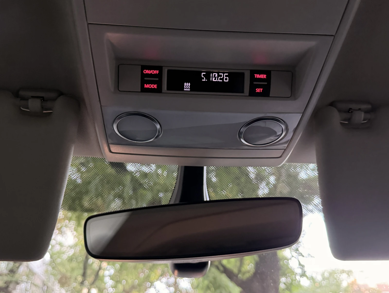VW Multivan, снимка 16 - Автомобили и джипове - 56354777