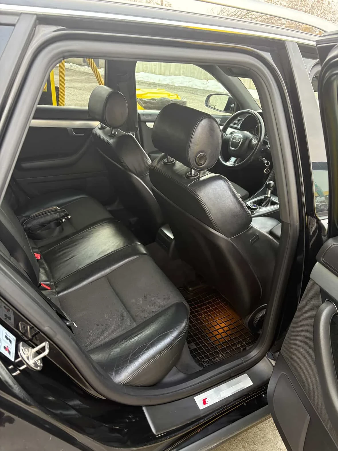 Audi A4, снимка 7 - Автомобили и джипове - 56379966