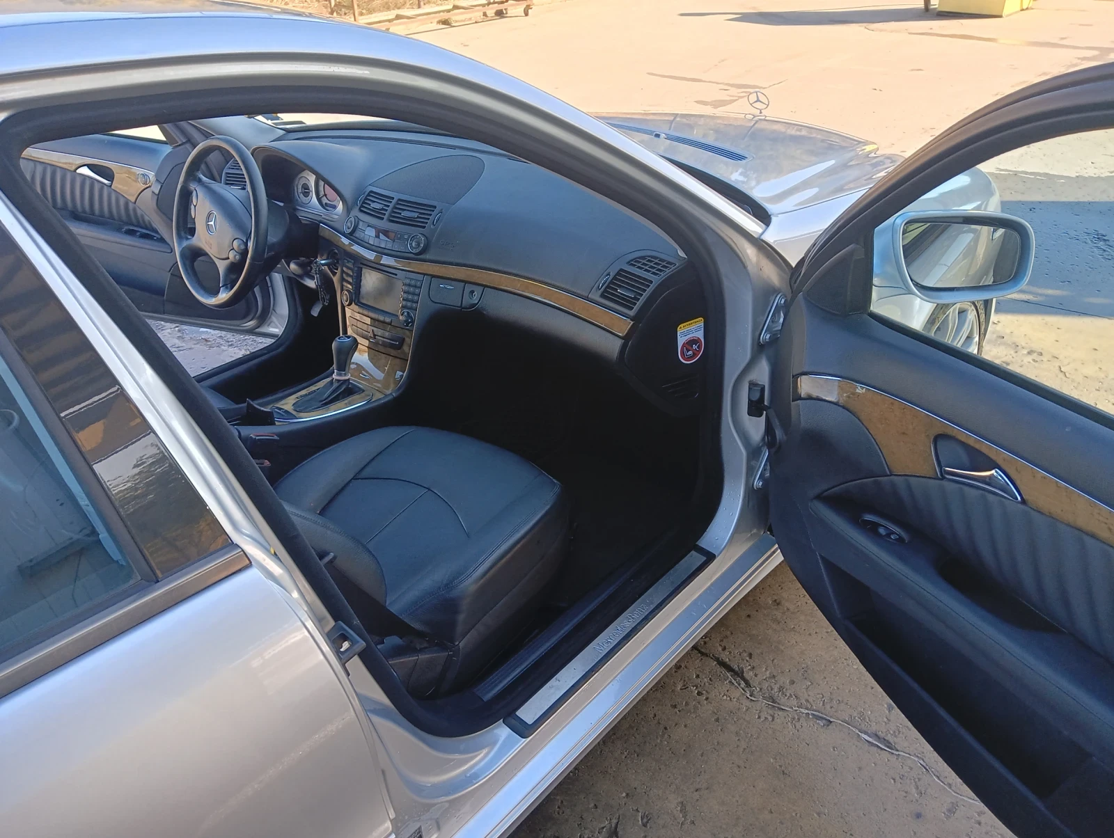 Mercedes-Benz E 420 420 CDI EVO, снимка 6 - Автомобили и джипове - 56578912