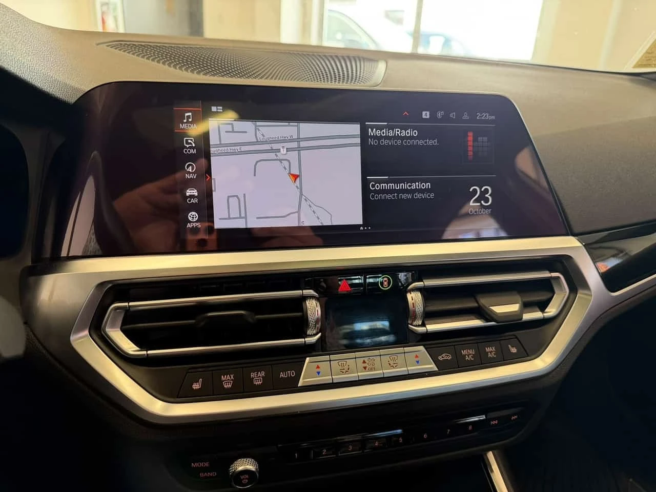 BMW 330 i xDrive | CARFAX | ��������������� | Mobile.bg � ����������� 16