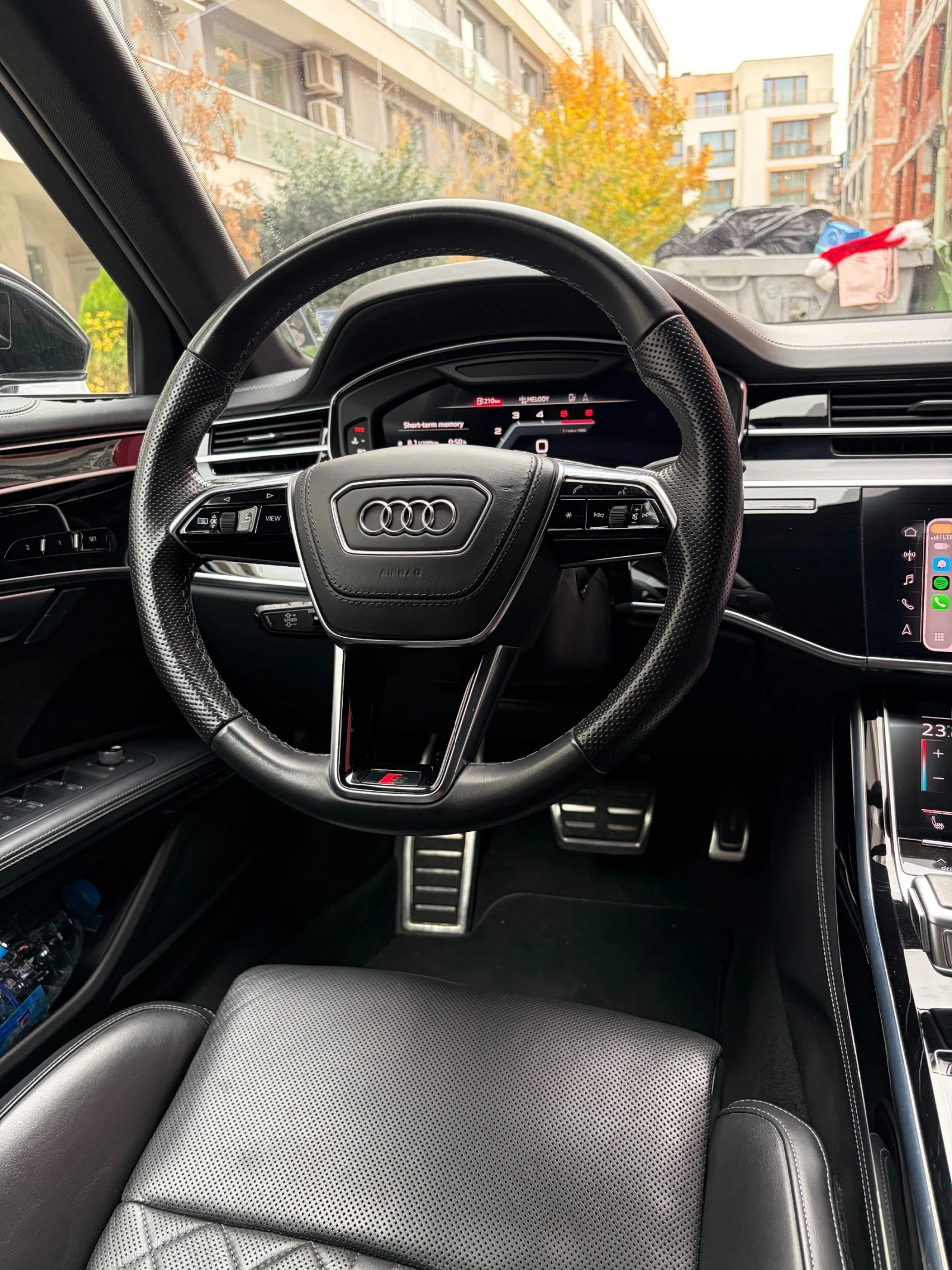 Audi A8, снимка 12 - Автомобили и джипове - 56738864