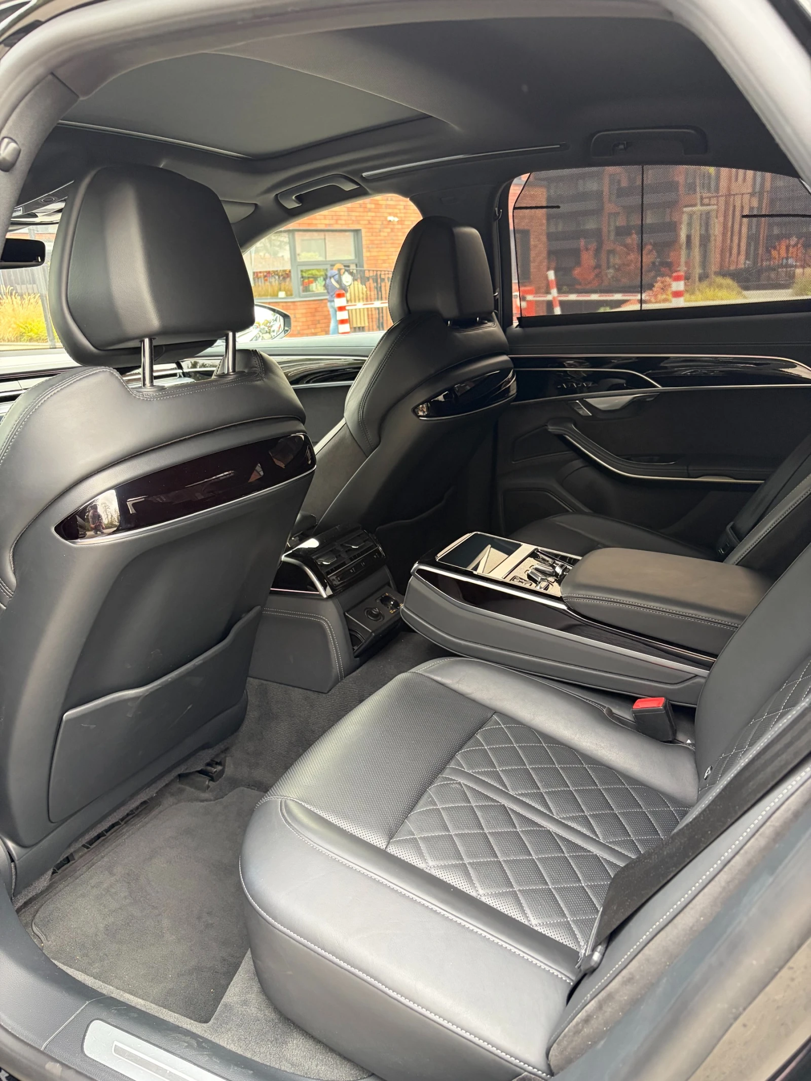 Audi A8, снимка 17 - Автомобили и джипове - 56738864