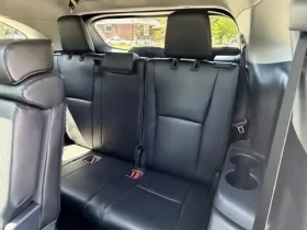 Toyota Highlander HYBRID LIMITED * AWD * 8 МЕСТA * ПАНОРАМА * CARFAX, снимка 14