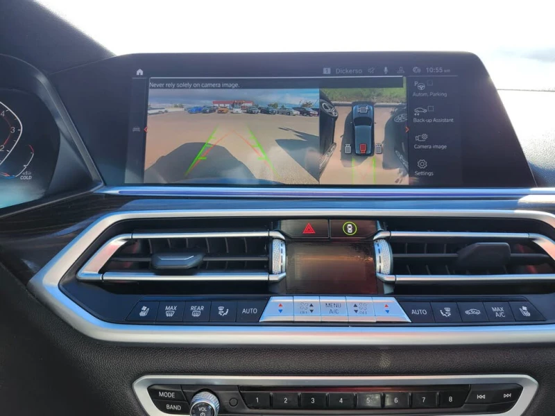 BMW X5 LASER* ВЪЗДУХ* HUD* H/K* OБДУХ* SWAROVSKI* PANO* A, снимка 10 - Автомобили и джипове - 52911083