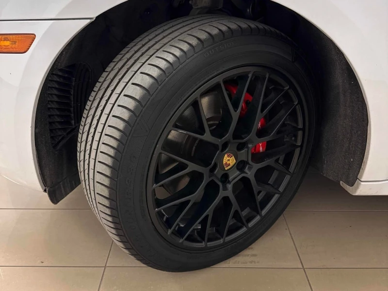 Porsche Macan * GTS * CARFAX * БЕЗ ПЪРВОНАЧАЛНА ВНОСКА, снимка 7 - Автомобили и джипове - 53173644