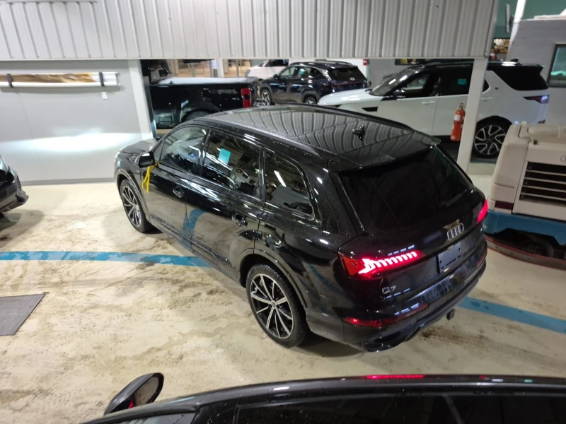 Audi Q7 55 TFSI / PANO / PODGREV / КАФЯВ САЛОН / CARFAX, снимка 4 - Автомобили и джипове - 53245793