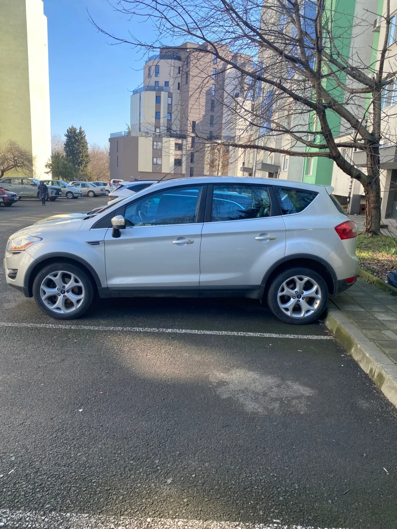 Ford Kuga, снимка 8 - Автомобили и джипове - 53568279