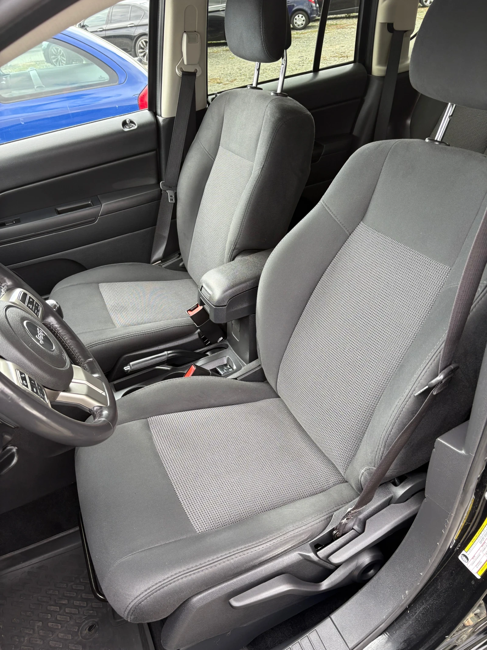 Jeep Compass 2.2  | Mobile.bg   11