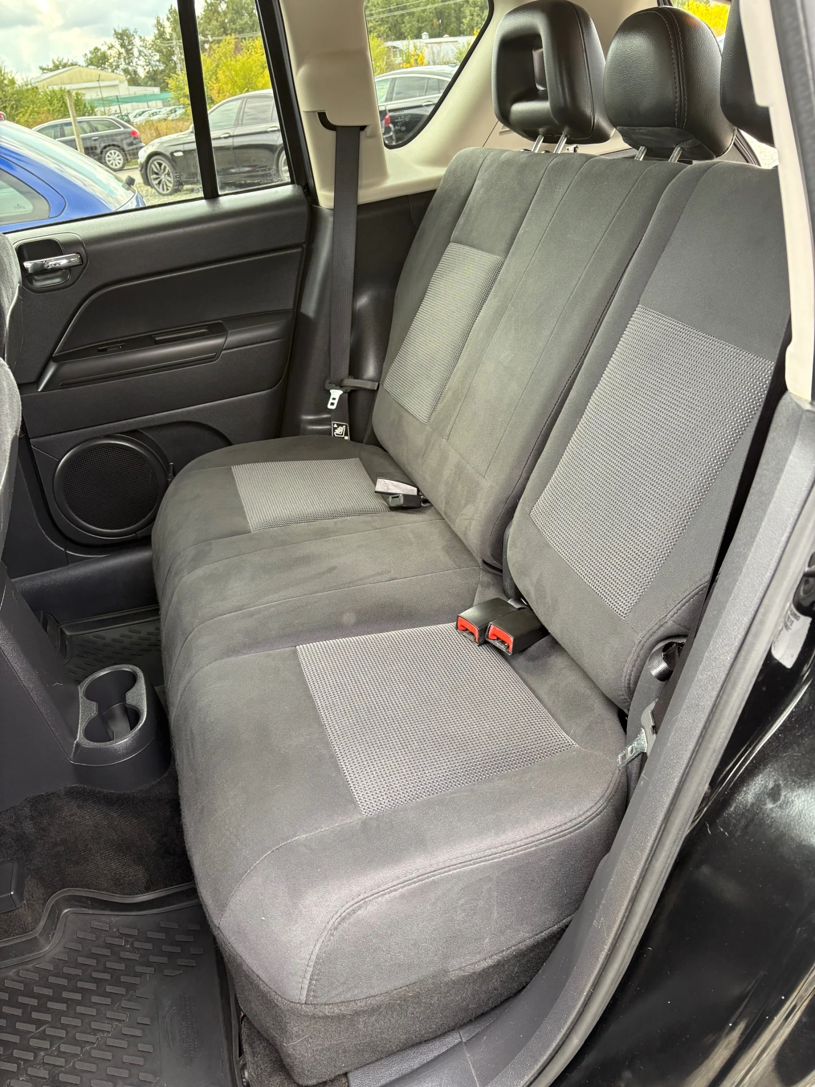 Jeep Compass 2.2  | Mobile.bg   14