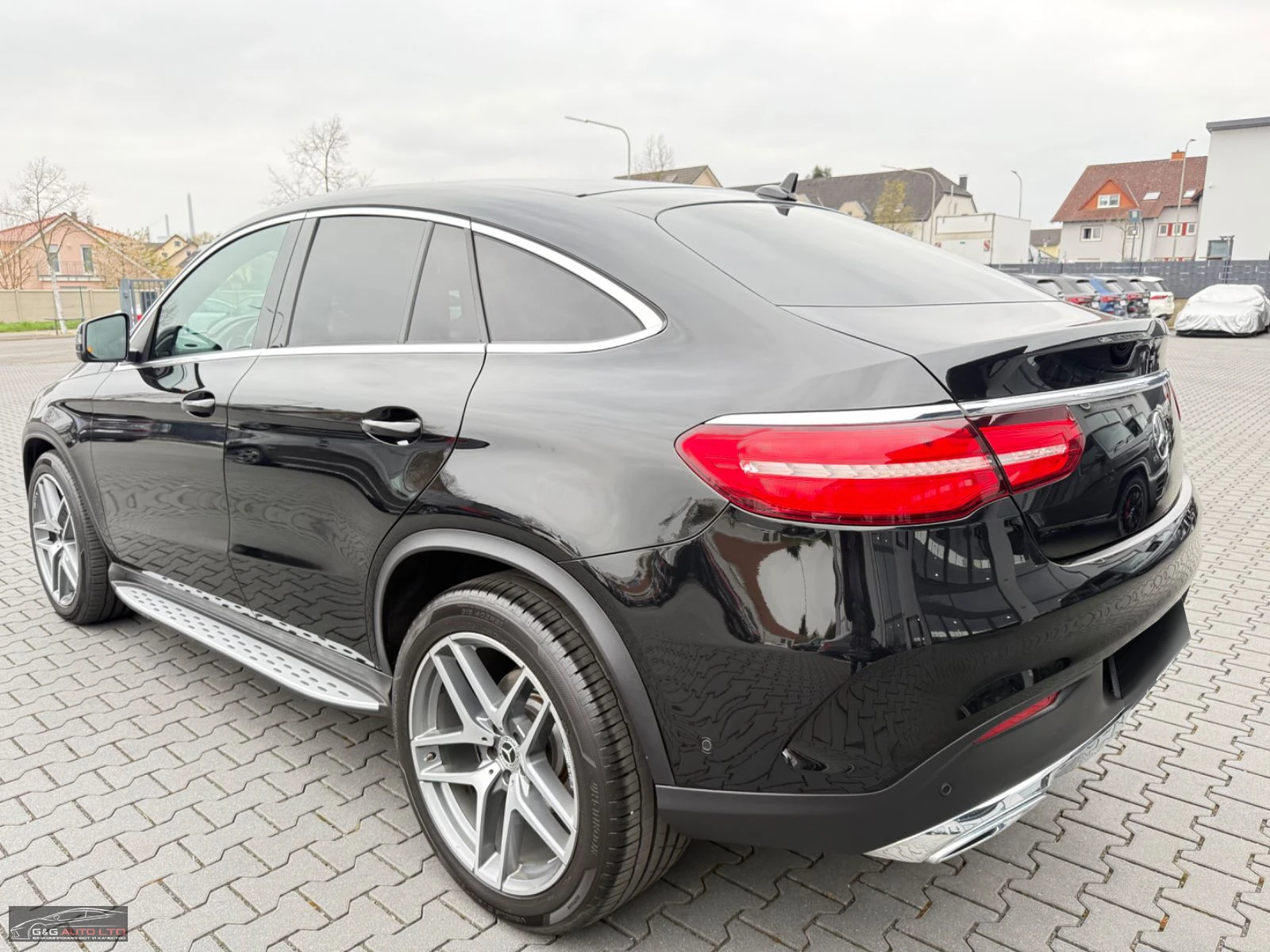 Mercedes-Benz GLE 350 4M/258HP/COUPE/AMG/3xDvD/360/ACC/HUD/NAVI/LED/283v - изображение 4