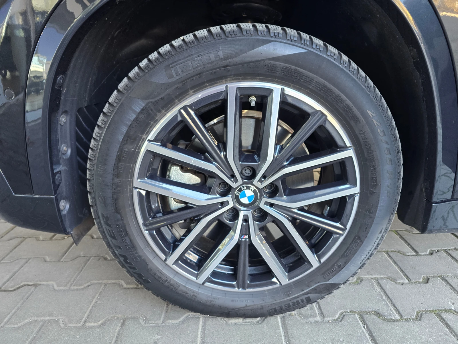 BMW X1 xDrive30e Plug-in Hybrid - изображение 4