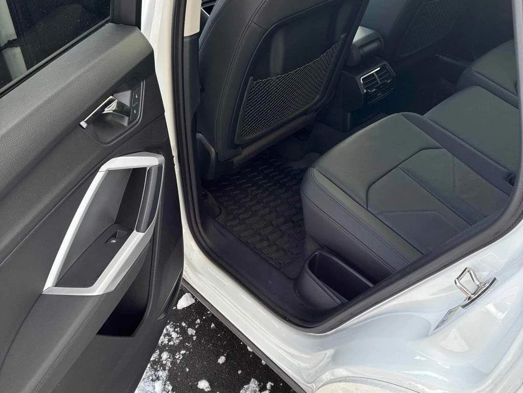 Audi Q3 45 TFSI quattro * CARFAX *    | Mobile.bg   13