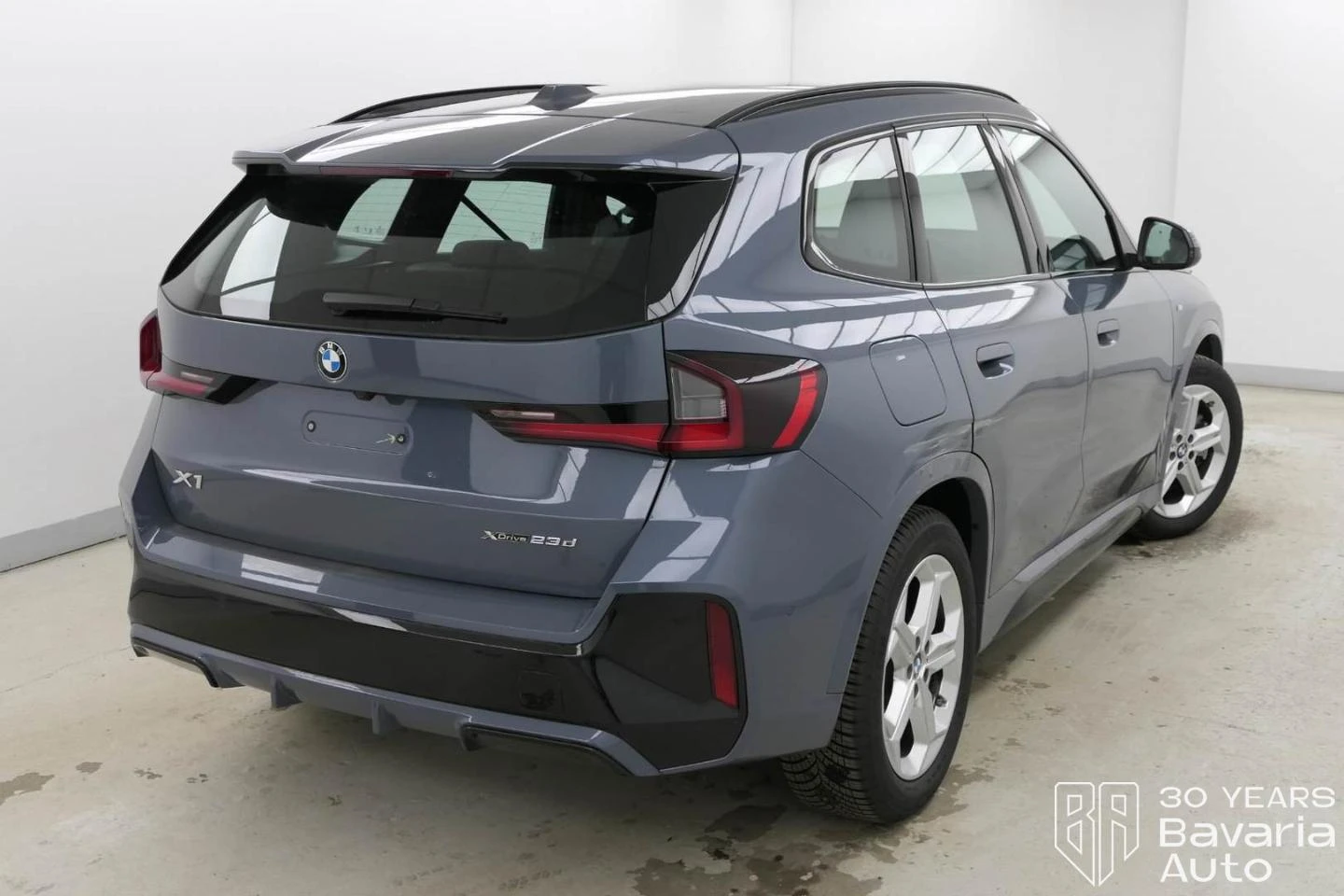 BMW X1 23d xDrive M Sport Paket Steptronic - изображение 3