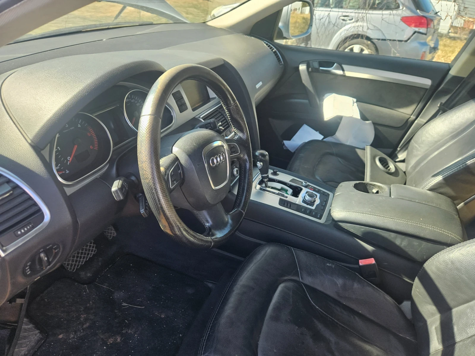 Audi Q7 3.0дизел -233кс-2007год-На части, снимка 2 - Автомобили и джипове - 53829294