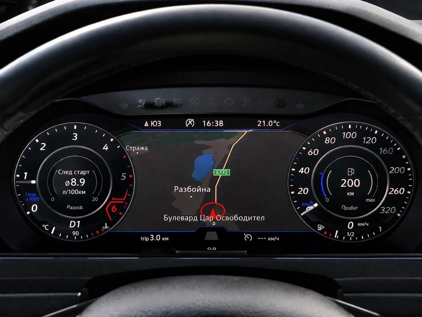 VW Tiguan 2.0 TDI/190hp/4motion/Lane/Side/ACC, снимка 11 - Автомобили и джипове - 54102700