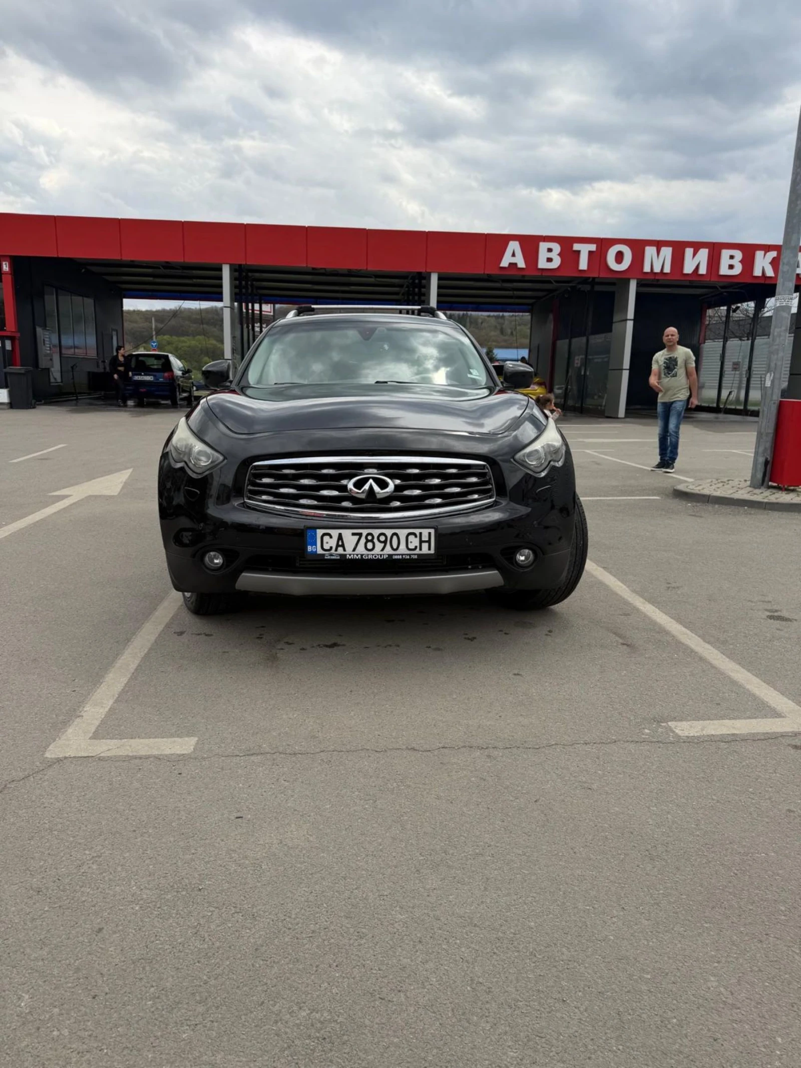 Infiniti Fx 30, снимка 3 - Автомобили и джипове - 54261752
