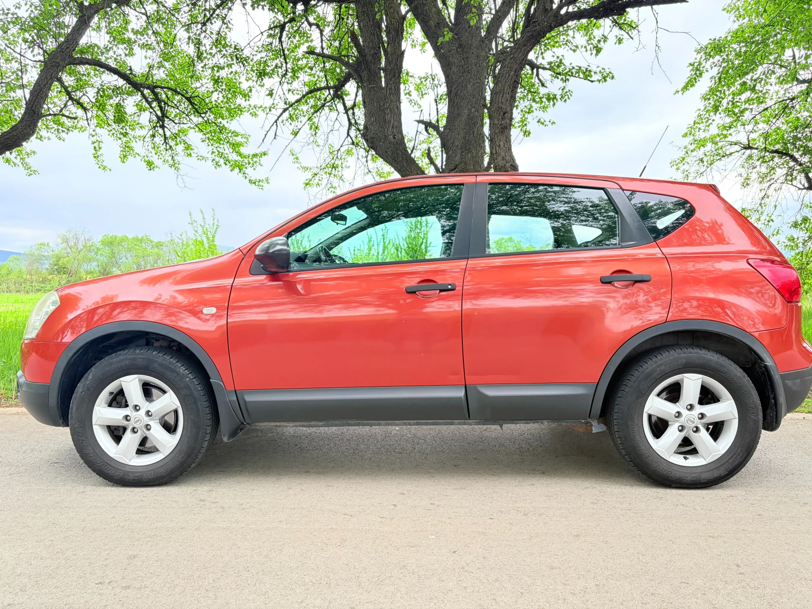 Nissan Qashqai 1.6i LPG, снимка 2 - Автомобили и джипове - 54496611
