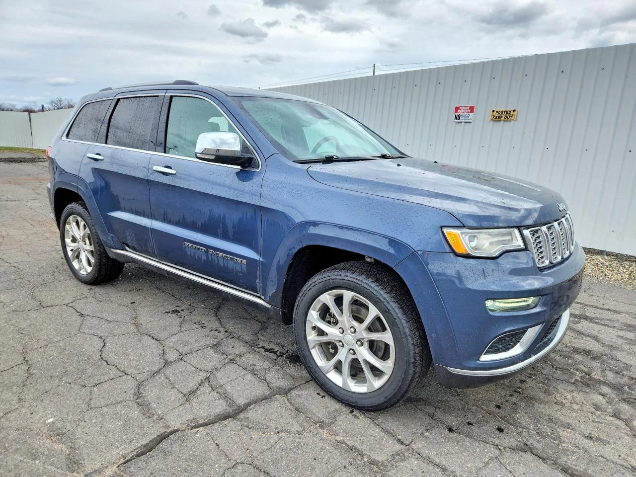 Jeep Grand cherokee SUMMIT* 3.6* DISTRONIC* ПАНОРАМА* ОБДУХВАНЕ