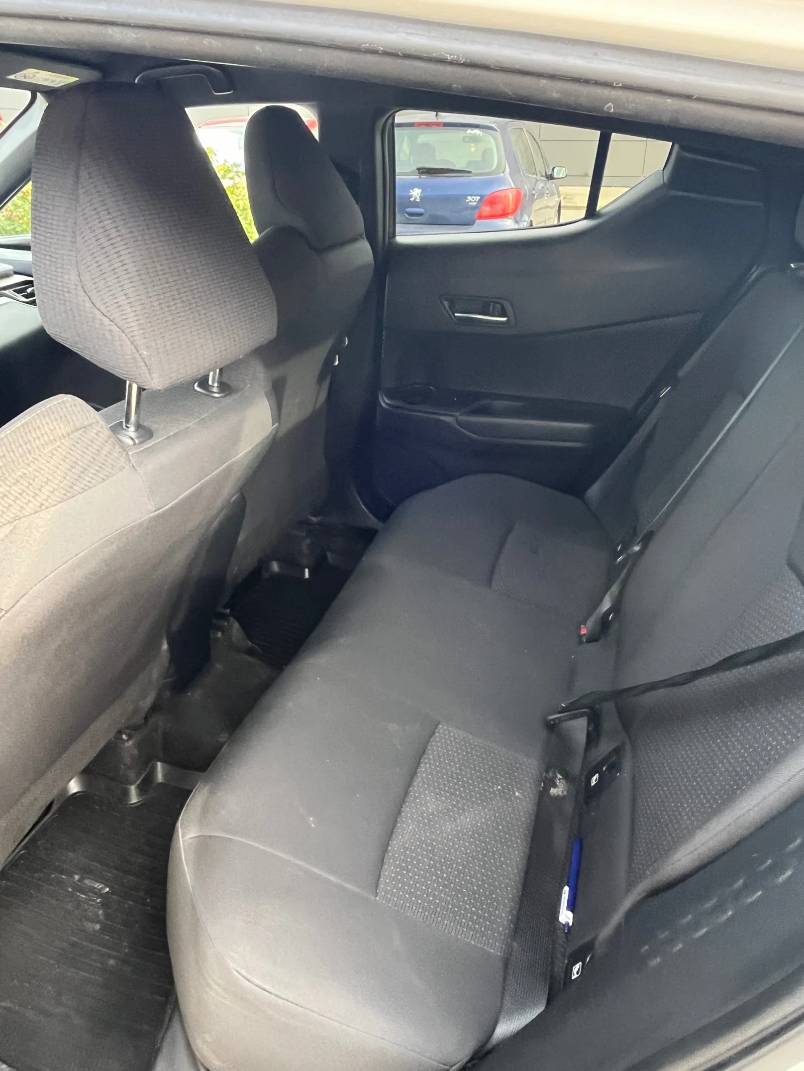 Toyota C-HR, снимка 13 - Автомобили и джипове - 54947963