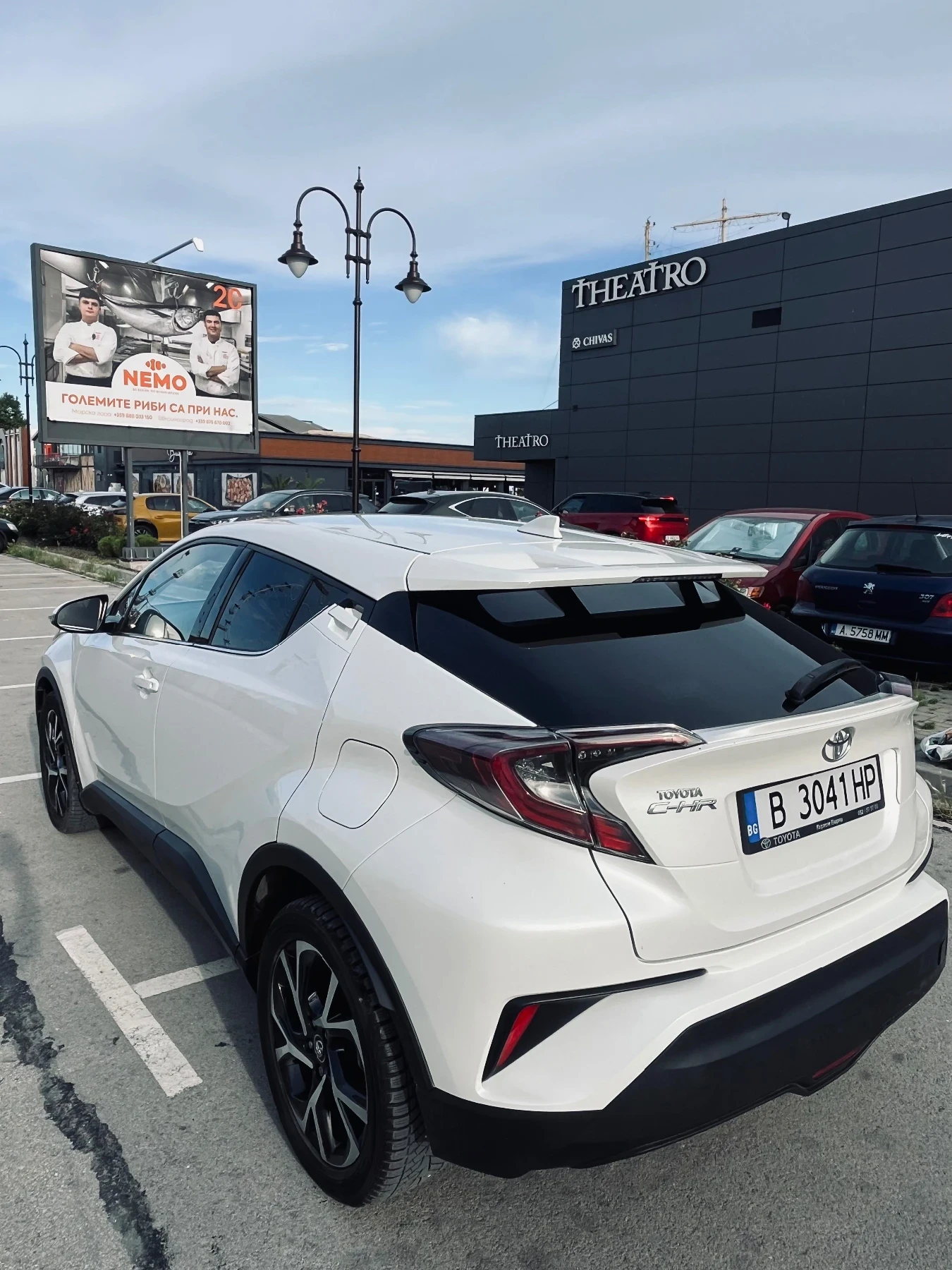 Toyota C-HR, снимка 8 - Автомобили и джипове - 54947963