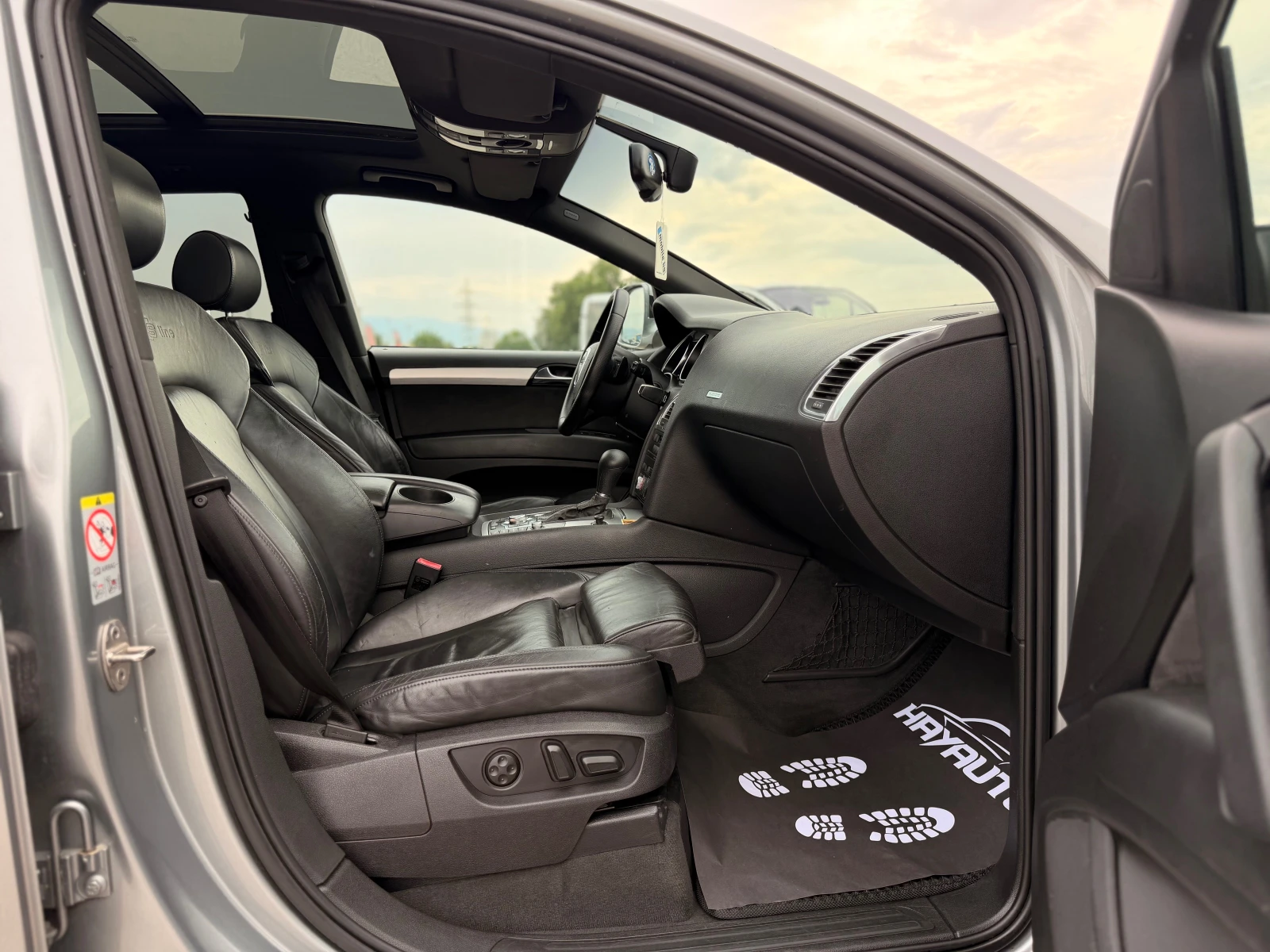 Audi Q7 3.0Tdi= Quattro= 7 Места= S-line= Панорама= , снимка 11 - Автомобили и джипове - 55015275