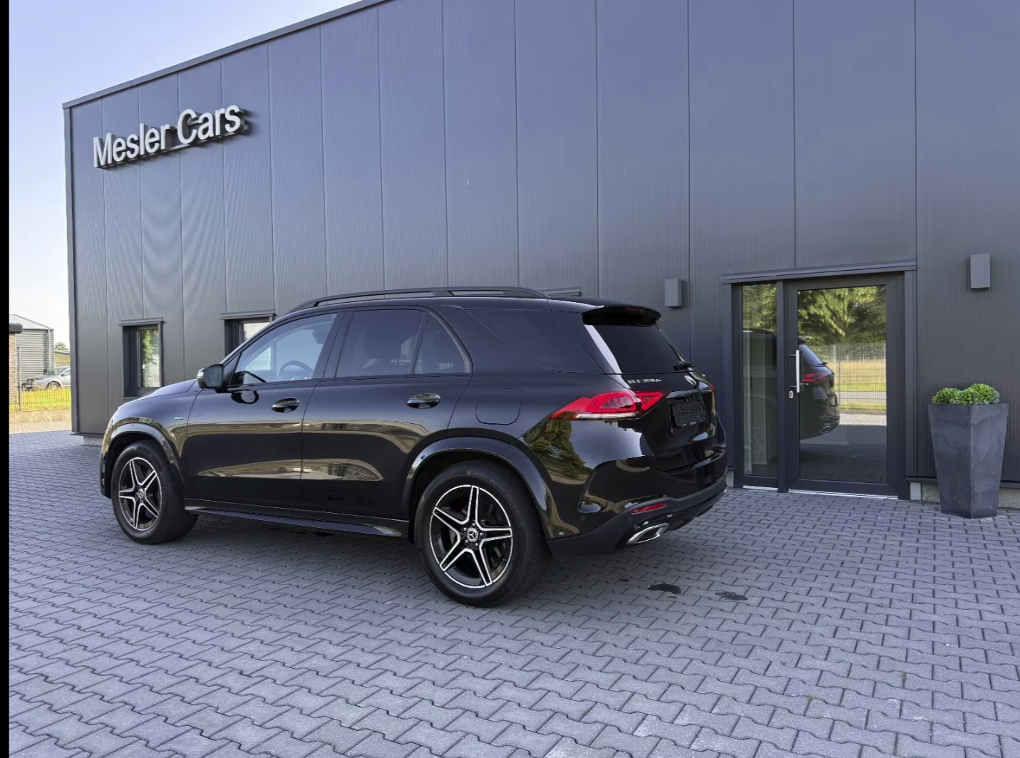Mercedes-Benz GLE 350 4Matic AMG Distronic Airmatic, снимка 5 - Автомобили и джипове - 55222164
