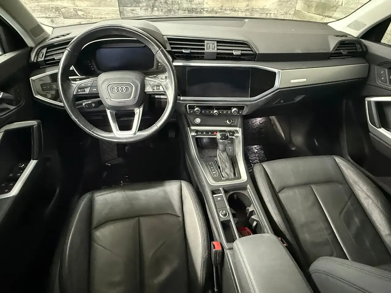 Audi Q3 Progressiv 45 TFSI quattro S-LINE * * APPROUV? ? | Mobile.bg � ����������� 11