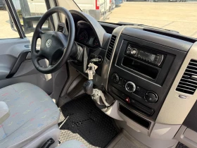 VW Crafter 2.5TDI до 3.5т. 4.20м Климатроник , снимка 13