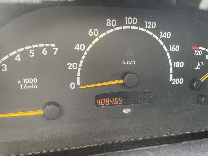 Mercedes-Benz Vito, снимка 8 - Бусове и автобуси - 52811327