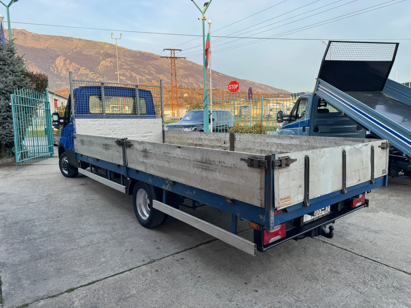 Iveco Daily 3.0HPI* 35C18* Климатик* 5.20 метра каросерия - изображение 7