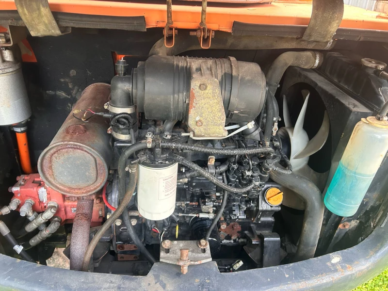 Багер DOOSAN SL 030 P, снимка 8 - Индустриална техника - 50499020