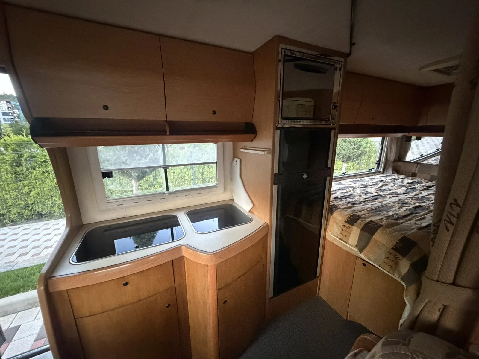 Кемпер Laika EcoVip 1.1 Fiat Ducato 2.8 JTD, снимка 11 - Каравани и кемпери - 56297617