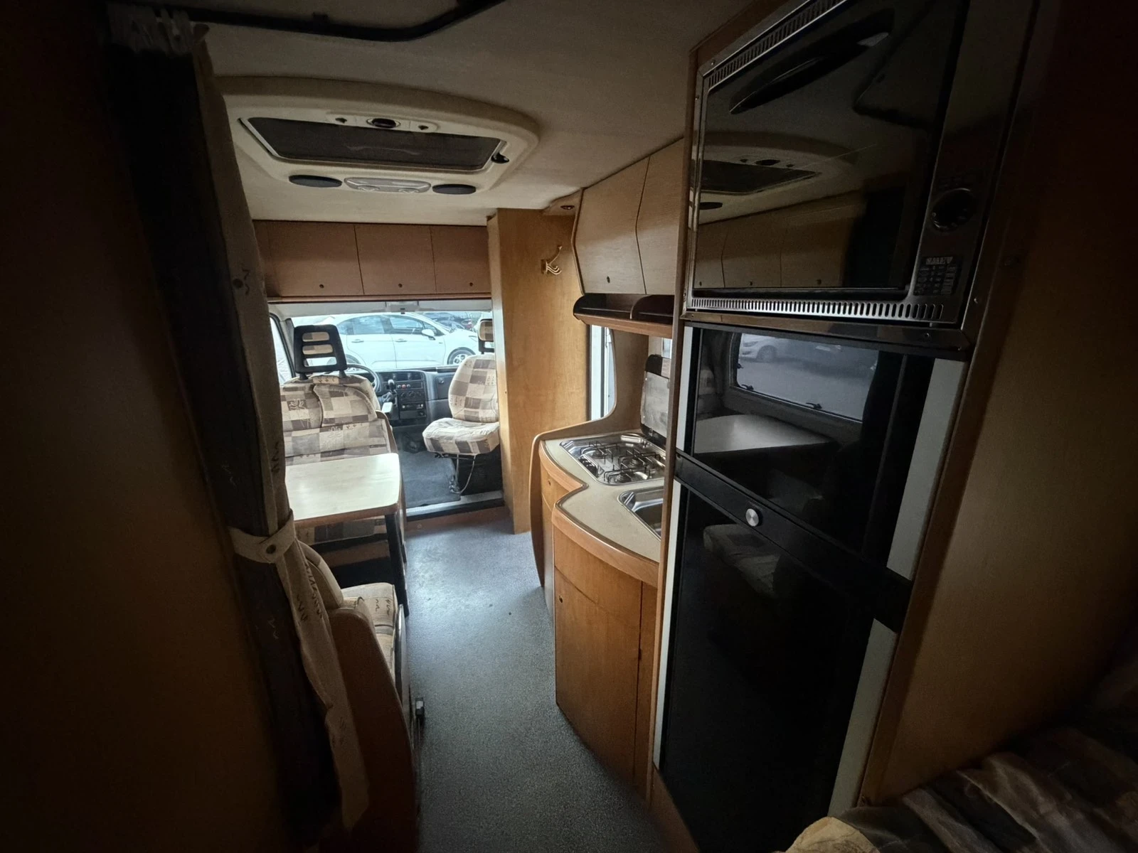 Кемпер Laika EcoVip 1.1 Fiat Ducato 2.8 JTD, снимка 13 - Каравани и кемпери - 56297617