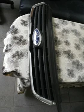 Оригинална решетка за Форд Куга , снимка 2